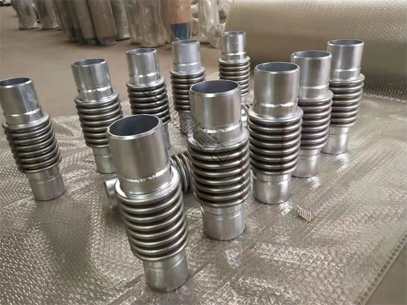 焊接式圆形金属补偿器(图4)